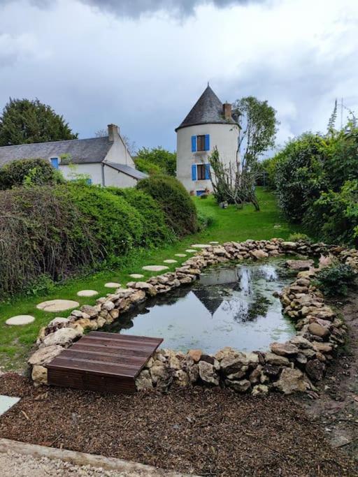 Tour De Bablou - Insolite Allouis Exteriér fotografie